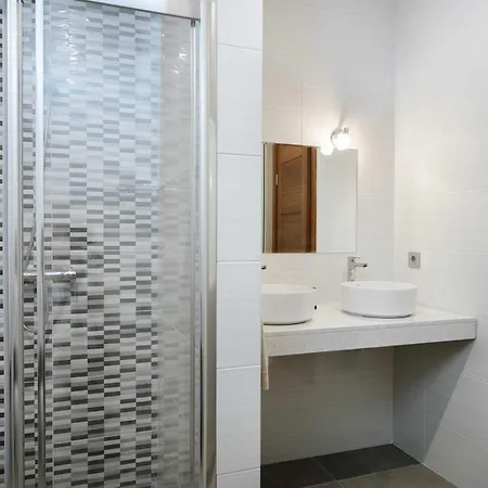 Modern Mojones 3 Bedrooms En-suite Berniente Great Sea Views Villa *