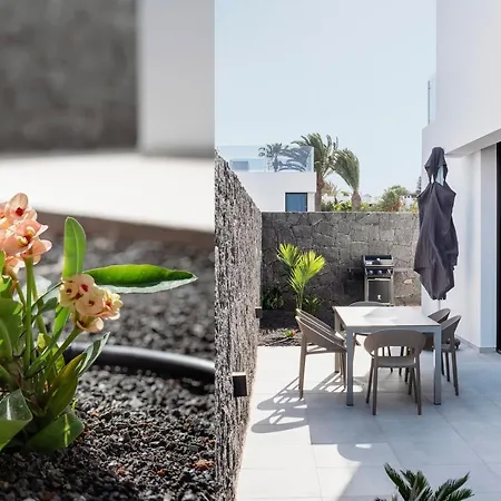 Villa Modern Mojones 3 Bedrooms En-suite Berniente Great Sea Views Puerto Del Carmen