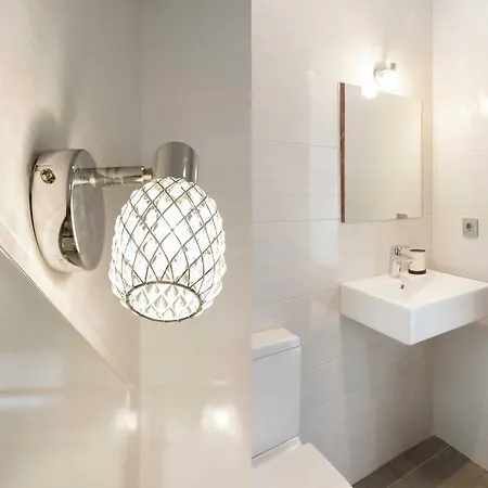 Villa Modern Mojones 3 Bedrooms En-suite Berniente Great Sea Views Puerto del Carmen (Lanzarote)