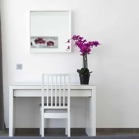 Modern Mojones 3 Bedrooms En-suite Berniente Great Sea Views Puerto Del Carmen * Puerto del Carmen (Lanzarote)