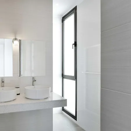 Modern Mojones 3 Bedrooms En-suite Berniente Villa *