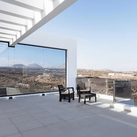 Villa Modern Mojones 3 Bedrooms En-suite Berniente *