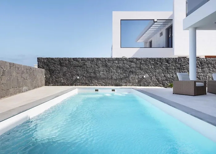 Modern Mojones 3 Bedrooms En-suite Berniente Great Sea Views