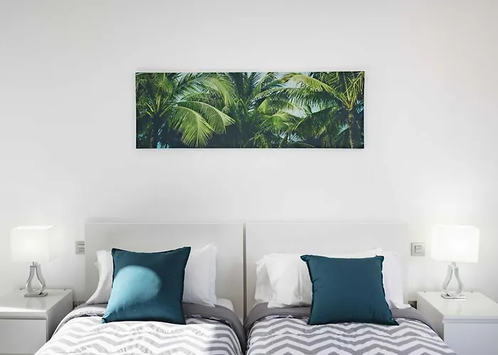 Modern Mojones 3 Bedrooms En-suite Berniente Great Sea Views Villa