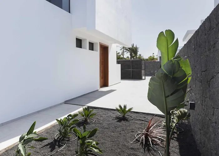 Modern Mojones 3 Bedrooms En-suite Berniente فيلة *