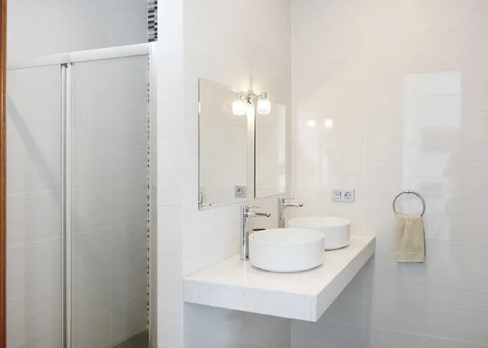 فيلة Modern Mojones 3 Bedrooms En-suite Berniente